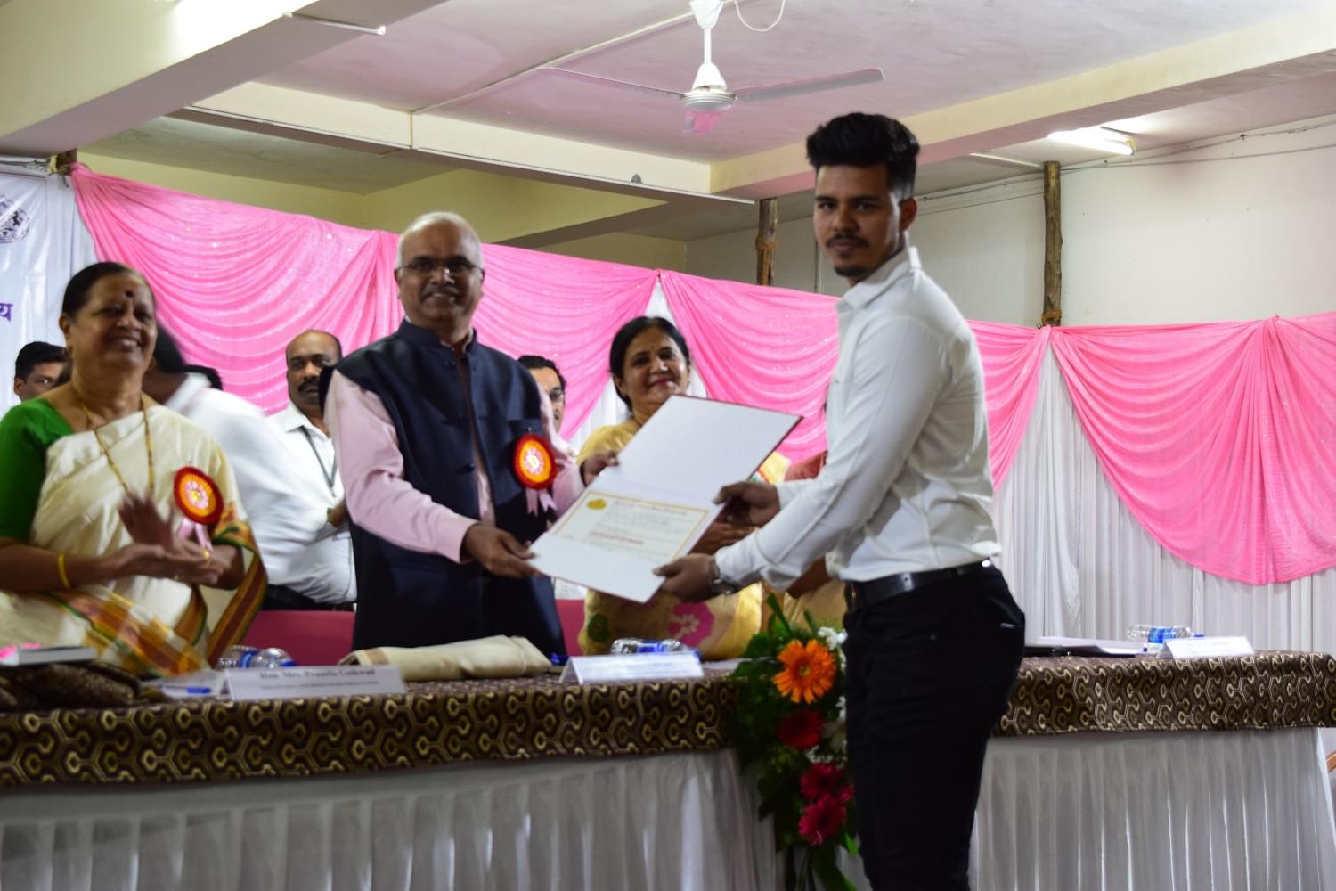 Anantrao Pawar College of Architecture Pune Convocation photo 21