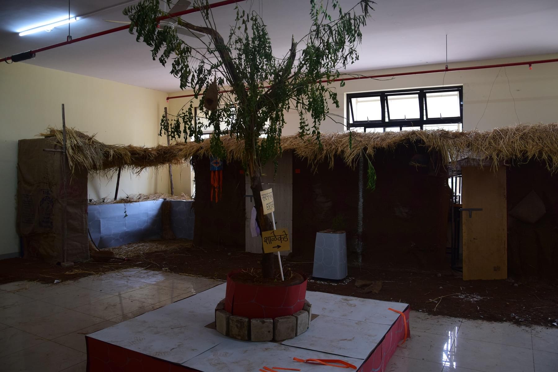 Anantrao Pawar College of Architecture Pune Class Decoration Competition photo 2