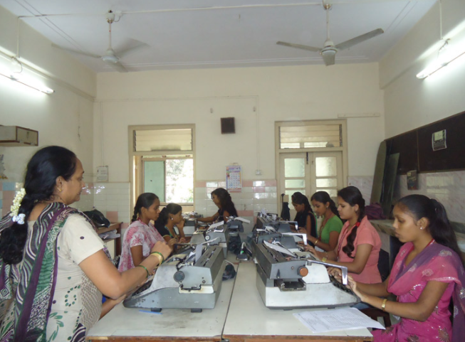 Smt. P.N. Doshi Women's College Mumbai Campus & Facilities photo 17
