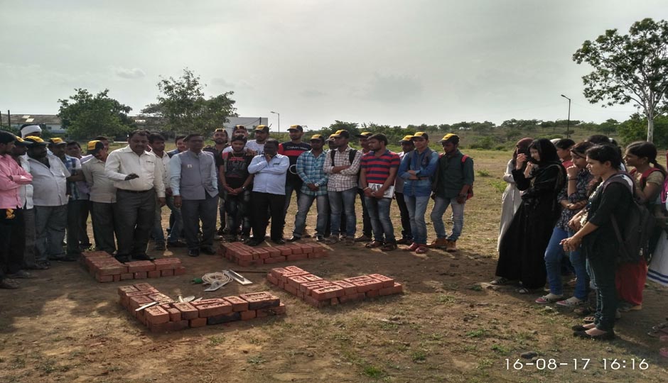 College of Engineering Osmanabad Workshop photo 13