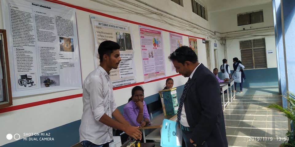 College of Engineering Osmanabad Avishkar Event photo 1