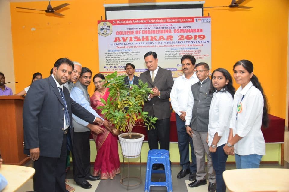 College of Engineering Osmanabad Avishkar Event photo 7