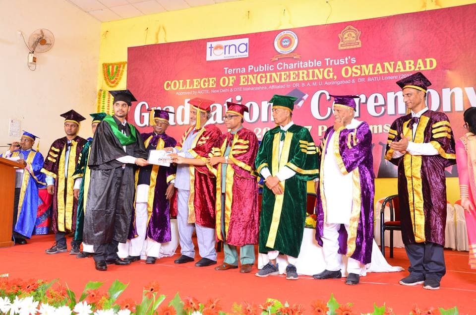 College of Engineering Osmanabad Graduation Day photo 12