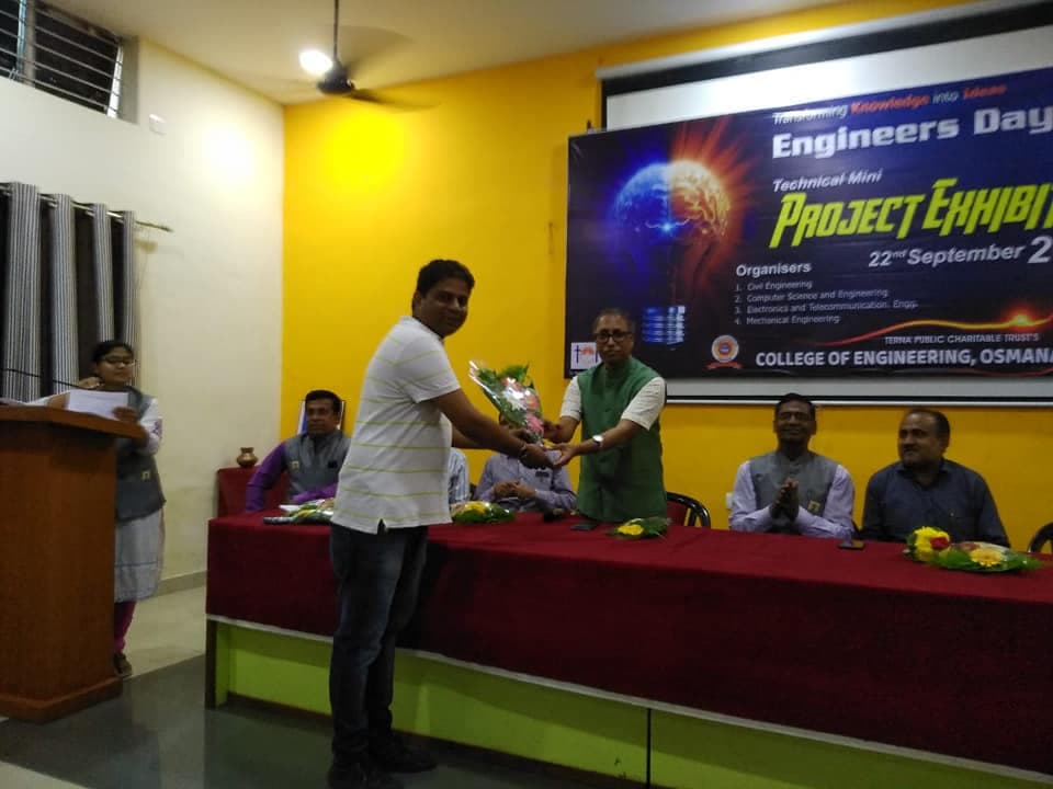 College of Engineering Osmanabad Project Exhibition photo 24