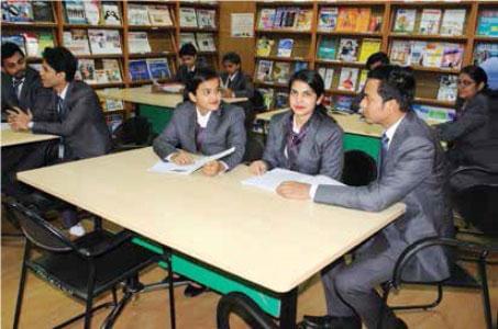 St. Francis Institute of Management and Research Mumbai College Photos photo 10