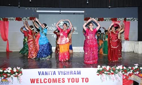 Vanita Vishram Surat College photos photo 9