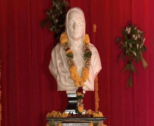 Vanita Vishram Surat College photos photo 10