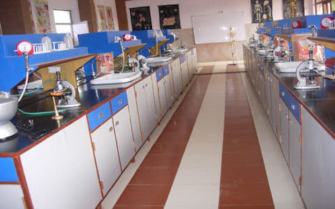 Mahatma Gandhi Institute of Pharmacy Lucknow Academic Building photo 4