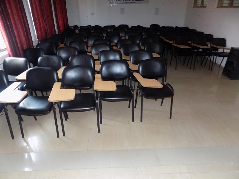 Zulekha College of Commerce Science and Technology Nagpur Campus photo 8