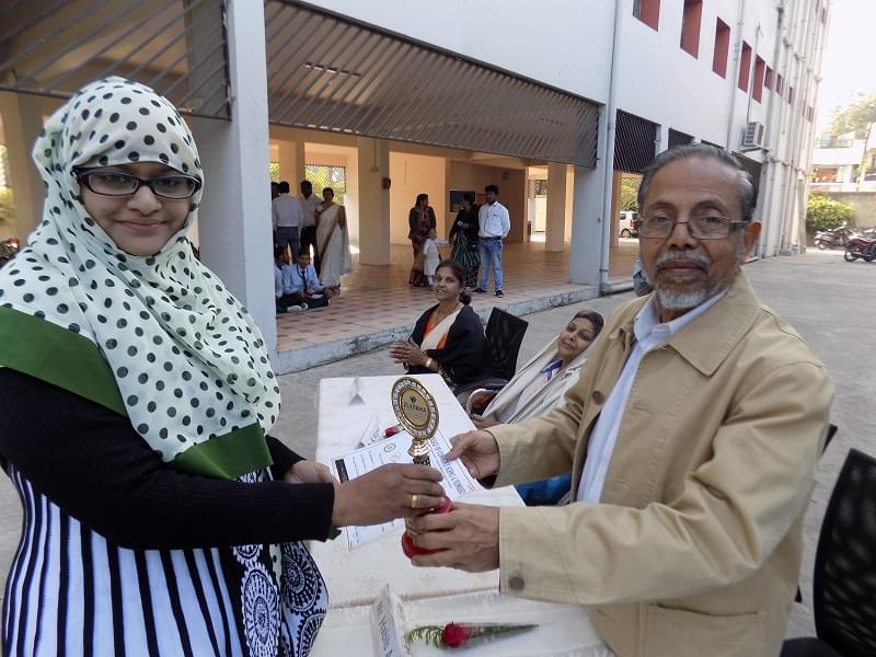 Zulekha College of Commerce Science and Technology Nagpur Extra Curriculars photo 8