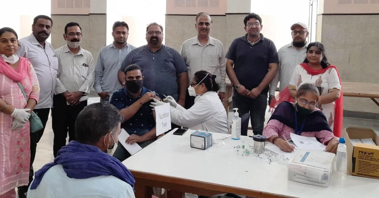 Kamla Lohtia Sanatan Dharam College Ludhiana College photos photo 3