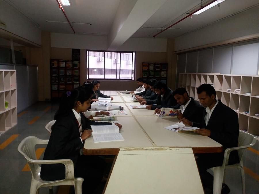 DY Patil Institute of Technology (Pimpri) Campus & Facilities photo 2