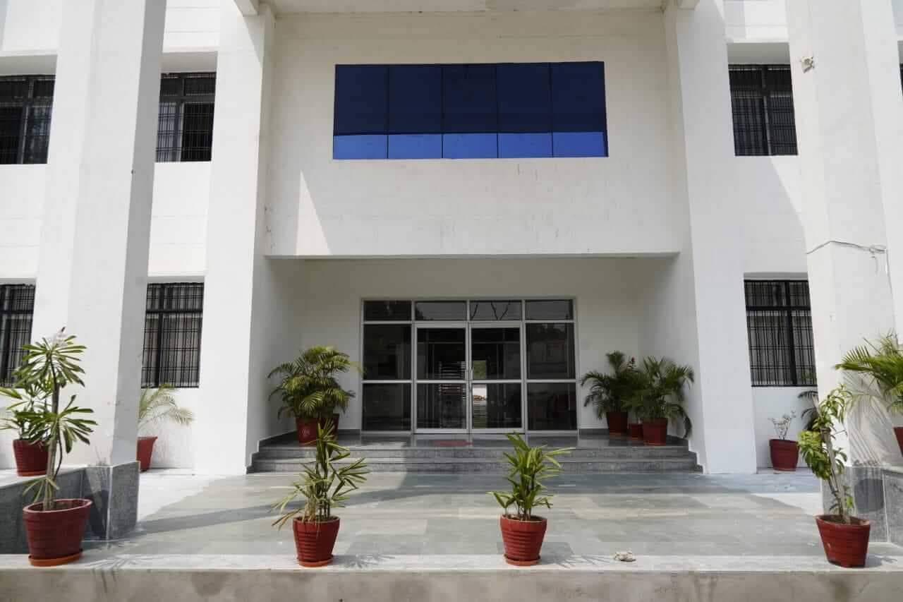 M.D.K.P College of Law Barabanki Campus photo 3