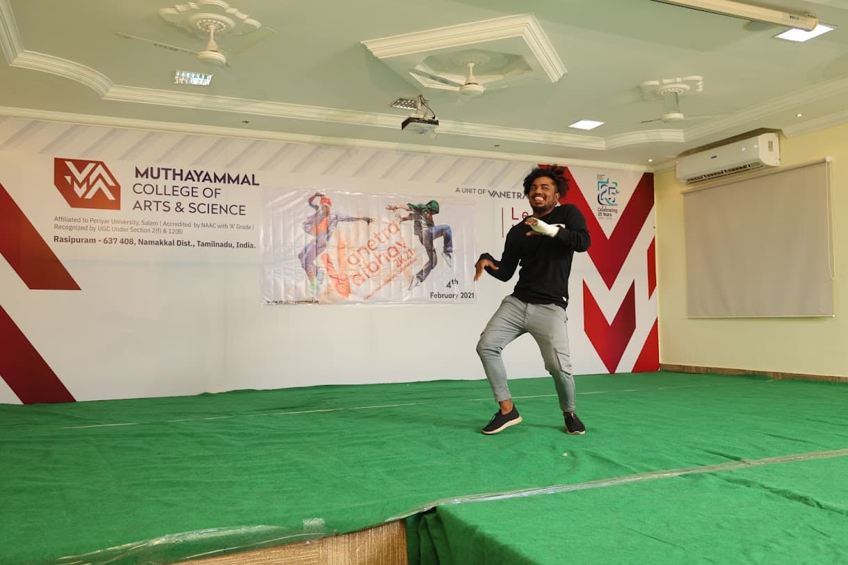 Muthayammal College of Arts and Science Namakkal Vanetra Vaibhav 2K21 photo 8