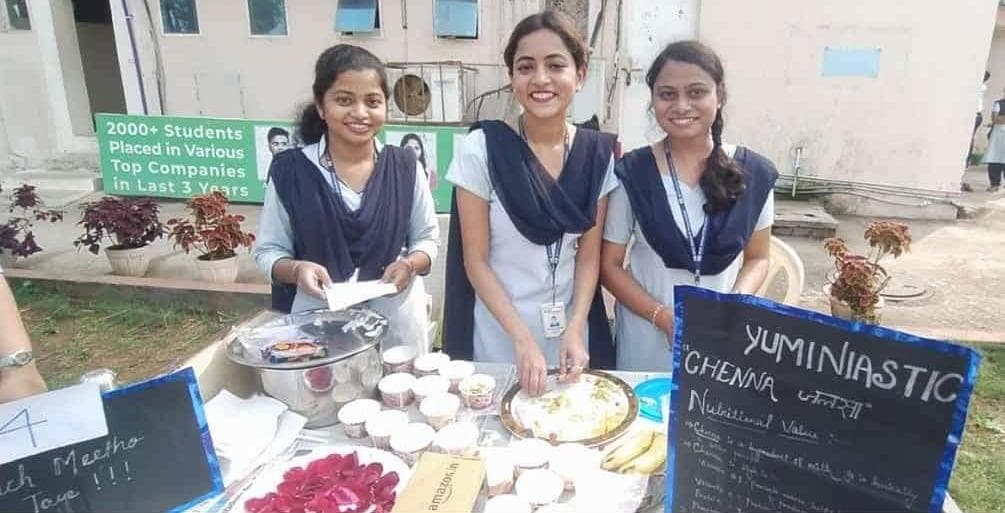 MITS Group of Institutions Bhubaneswar Food Fest photo 1