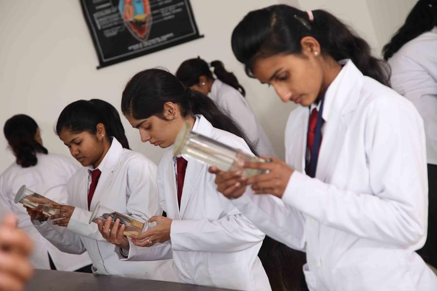 SBS University Labs photo 17