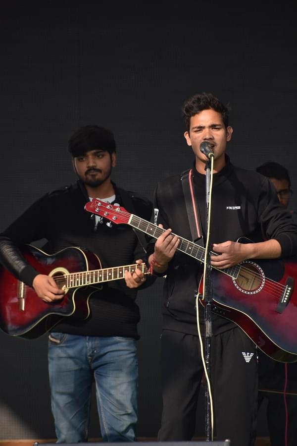 SBS University Extra Curriculars photo 5