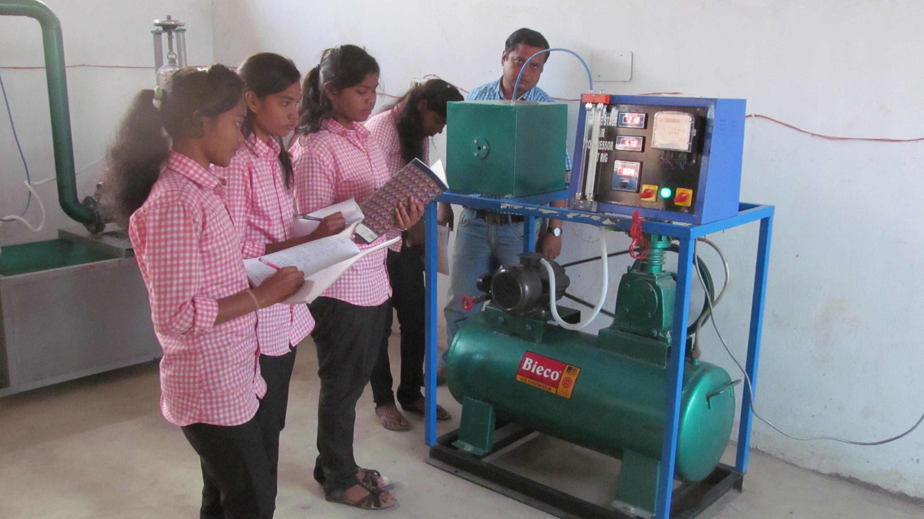 Sai Institute of Technological Science Cuttack Laboratory photo 2