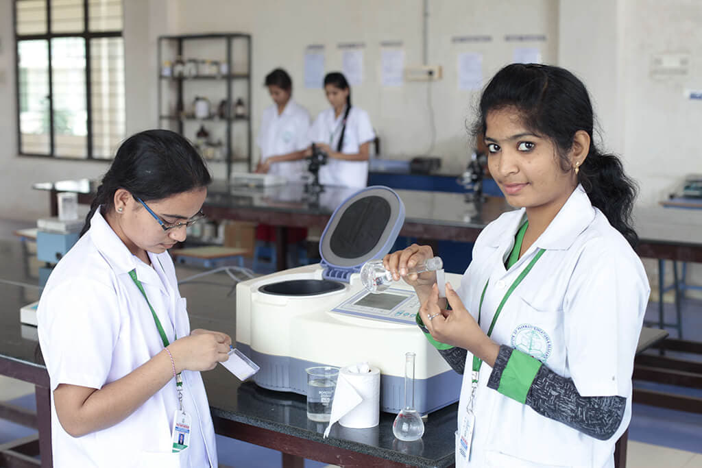 Pathfinder Institute of Pharmacy Education & Research Warangal College photo 15