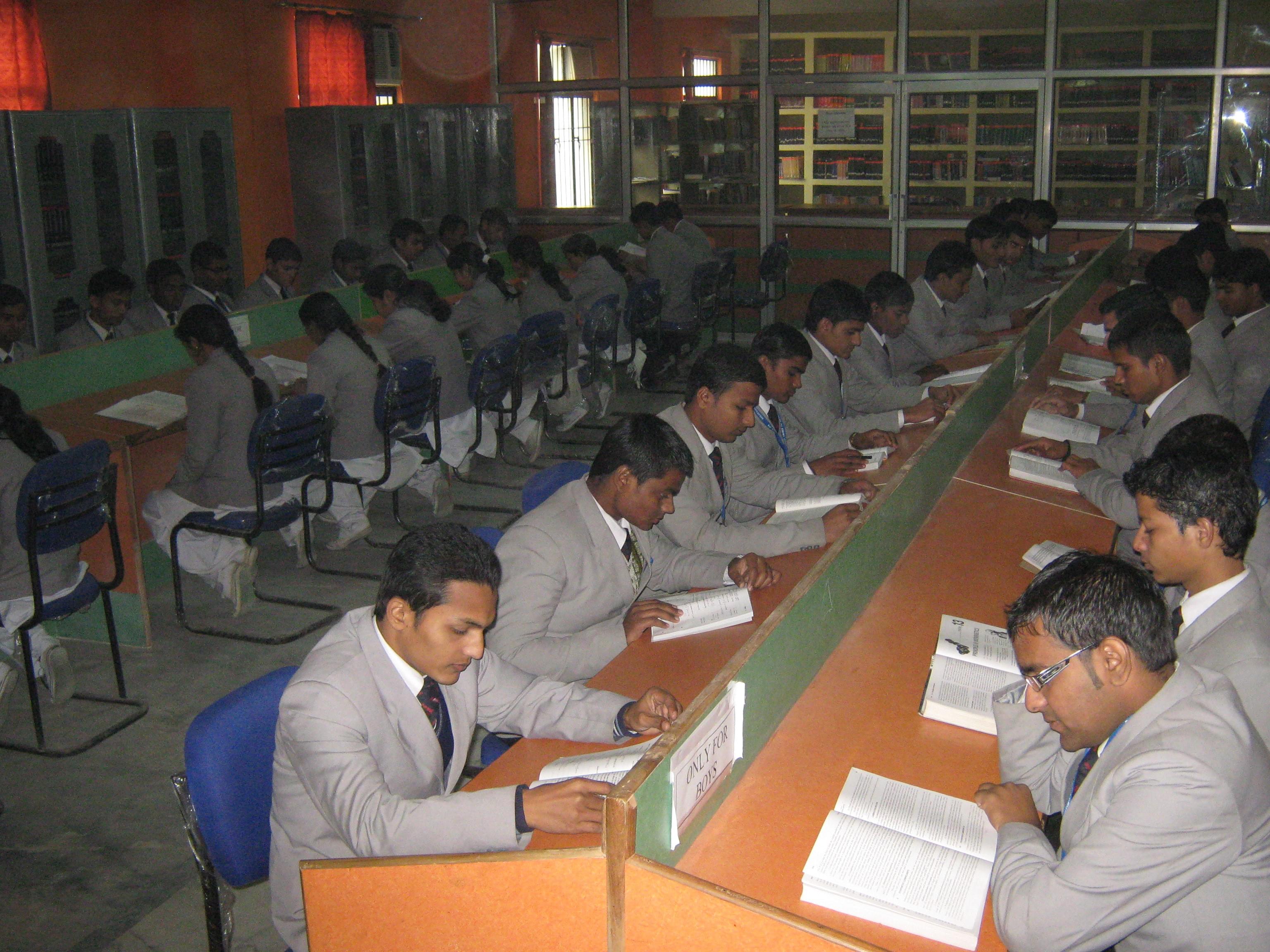 Sai Nath University Ranchi Facilities photo 3