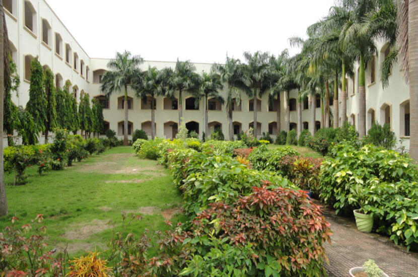 Sai Spurthi Institute of Technology Khammam College photo 19