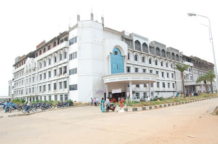 Shadan Institute of Medical Sciences Hyderabad Campus photo 9