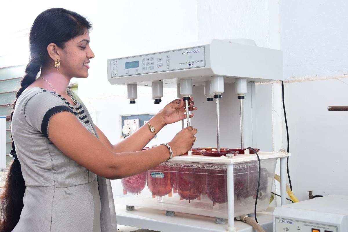 Browns College of Pharmacy Khammam Laboratory photo 5
