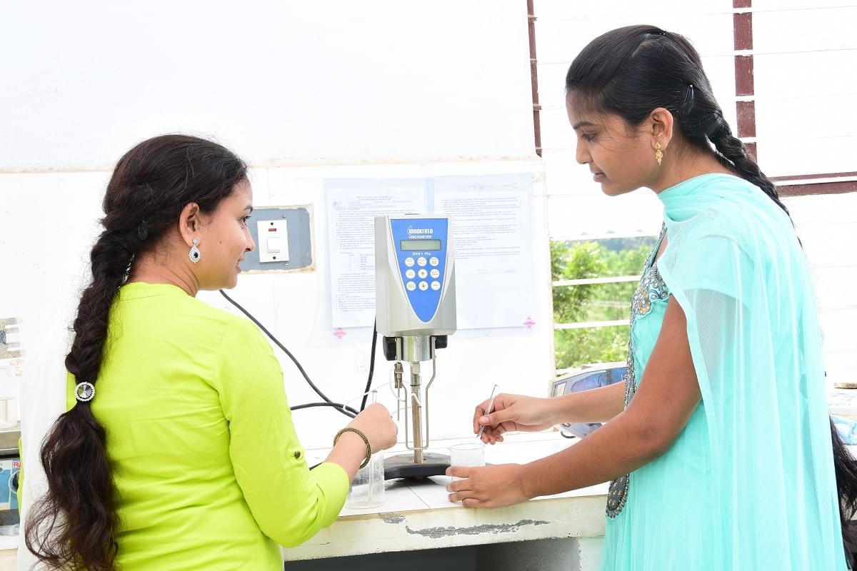 Browns College of Pharmacy Khammam Laboratory photo 6