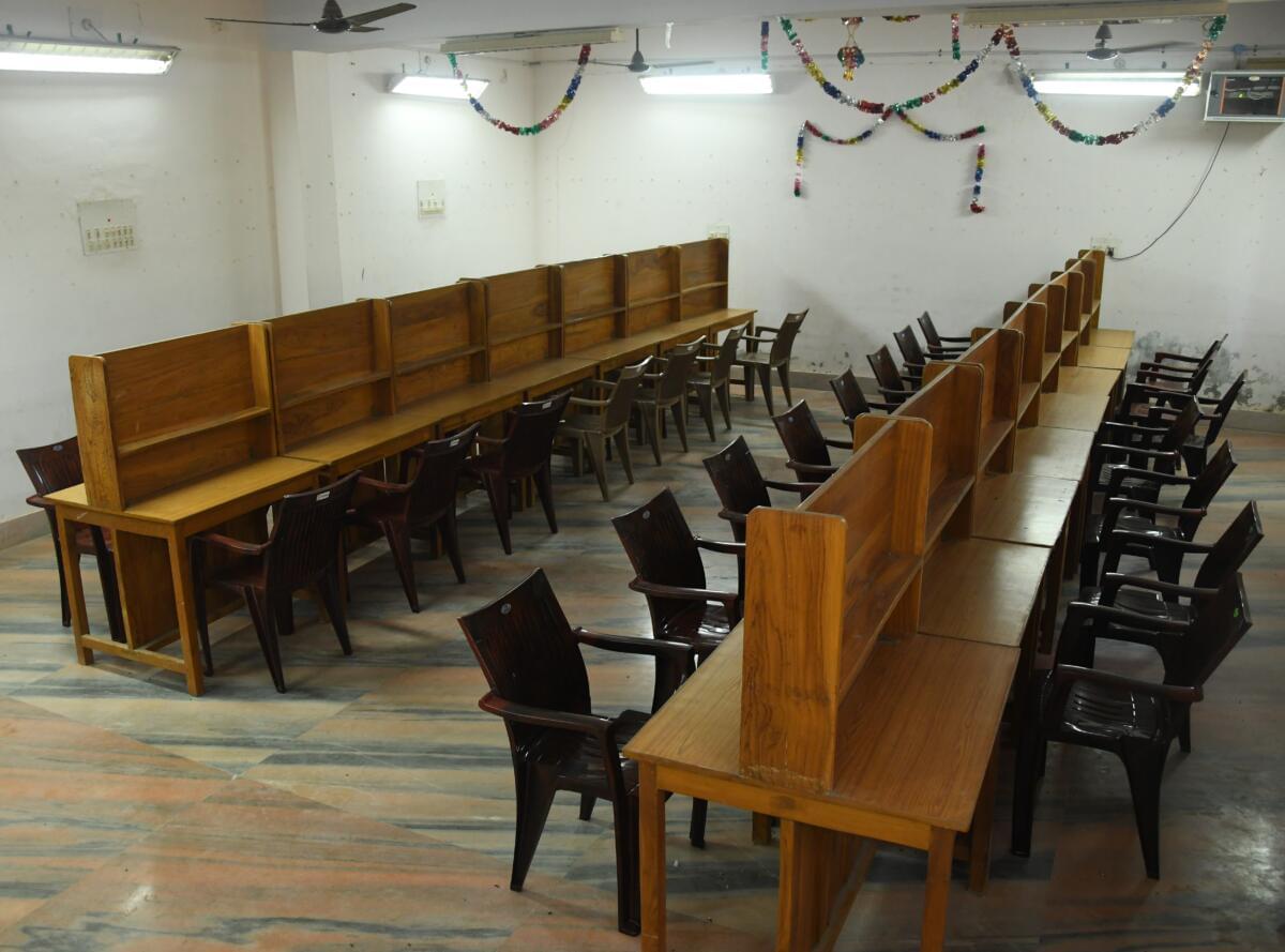 Dr. Ambedkar Government Law College Pondicherry Infrastructure photo 1