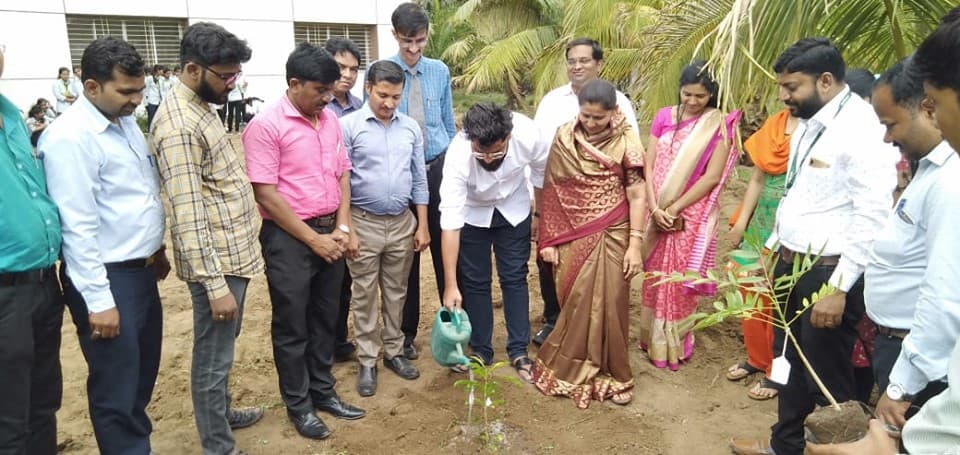 Hon. Shree Babanrao Pachpute Vichardhara trust's Parikrama Polytechnic Ahmednagar Induction Program & Tree Plantation photo 4