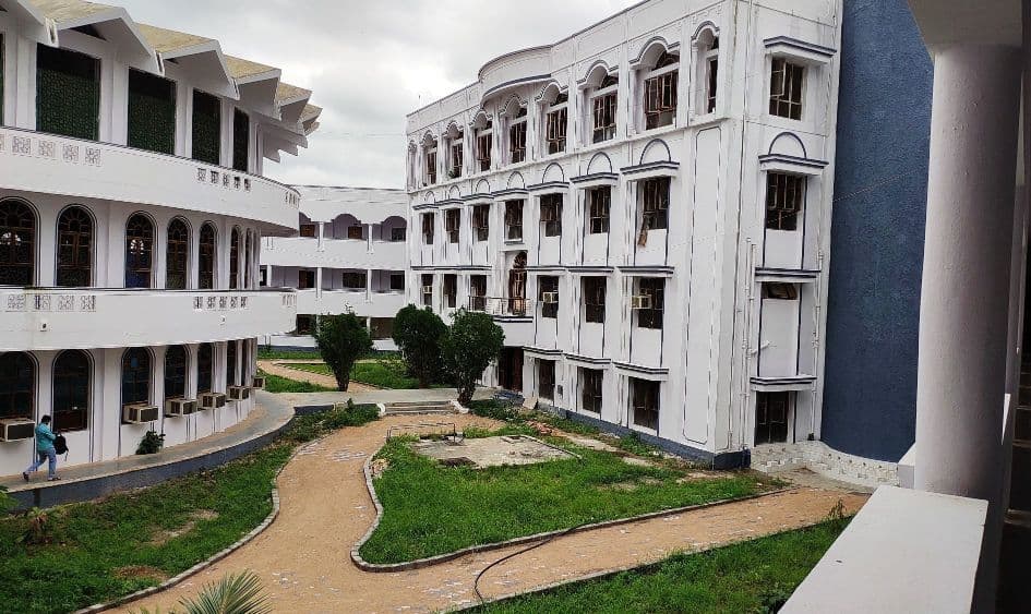 Shadan College of Engineering & Technology Hyderabad College Overview photo 7