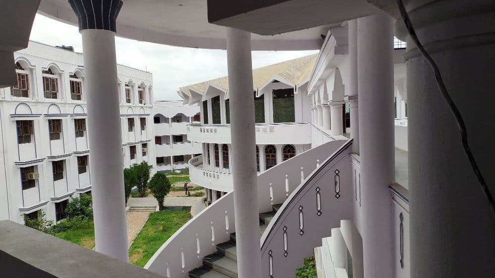 Shadan College of Engineering & Technology Hyderabad College Overview photo 4