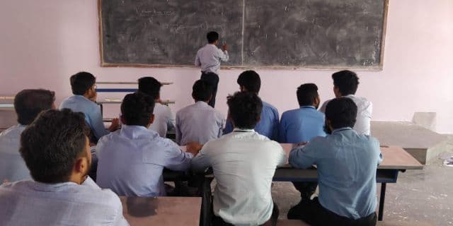 Shadan College of Engineering & Technology Hyderabad Class Rooms Seminar Hall photo 8