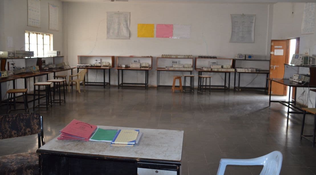 Shadan College of Engineering & Technology Hyderabad Laboratories of Different Departments photo 7