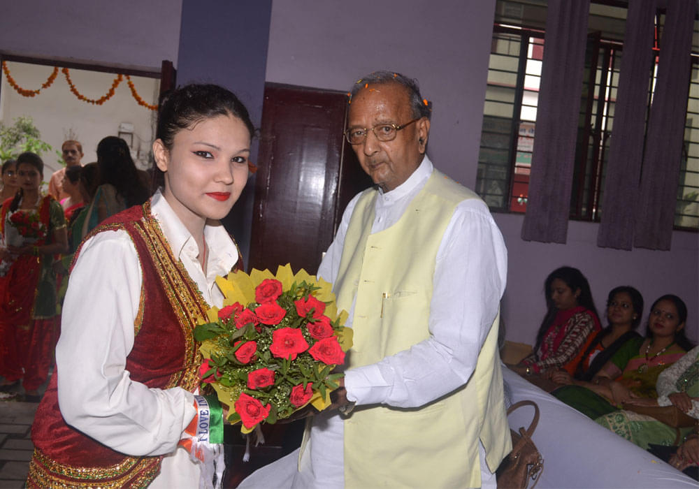 Ismail National Mahila P.G College Meerut Extra Curriculars photo 7