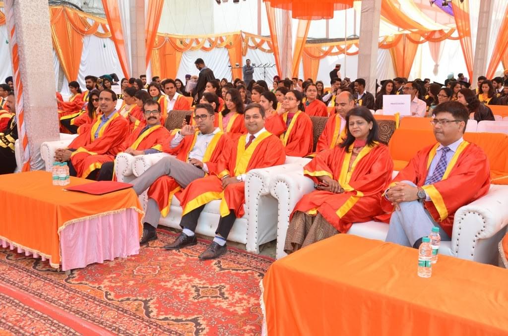 Bhojia Dental College and Hospital Baddi Convocation photo 6