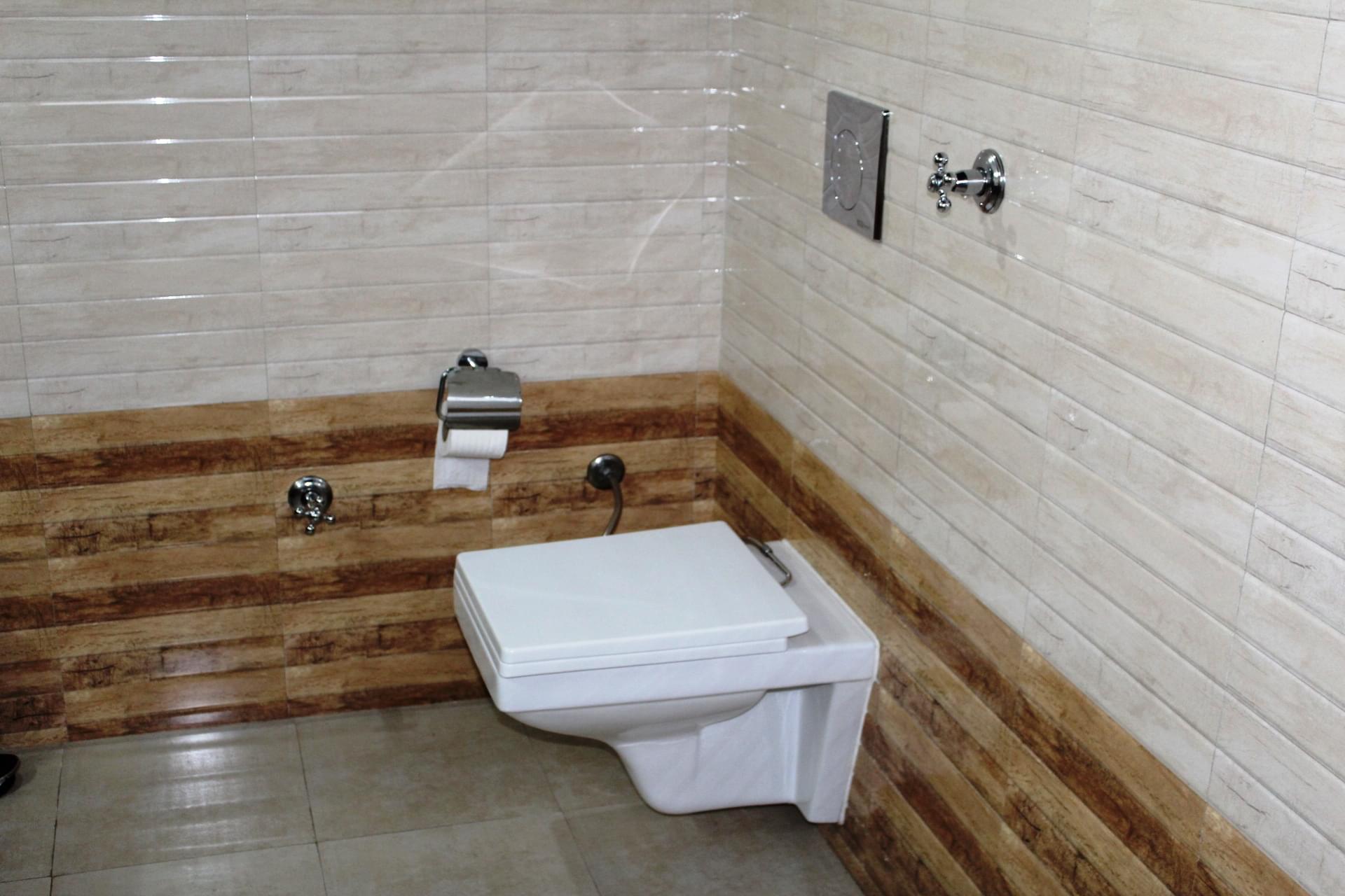 YMCA Institute for Media Studies and Information Technology New Delhi Ymca Sattal Lake View Inn & Campsite photo 3