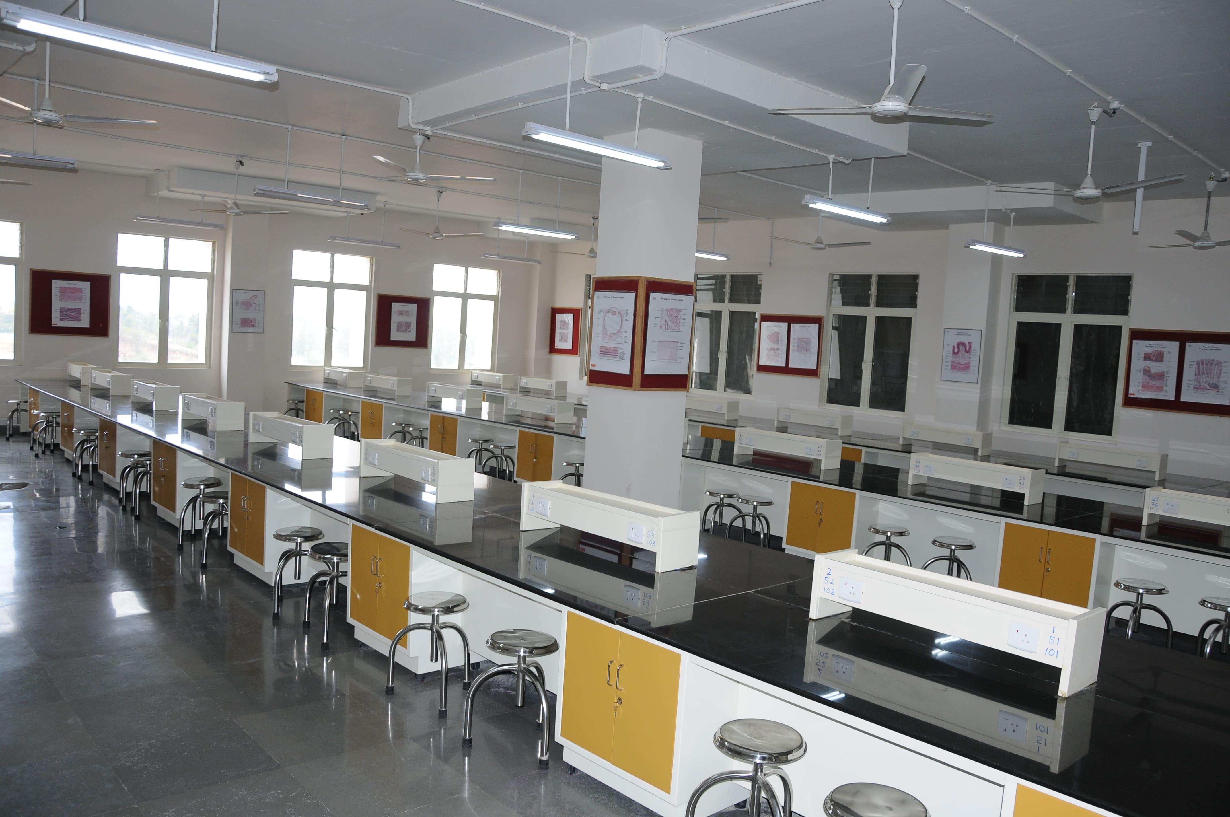 The Apollo University Chittoor Labs photo 13