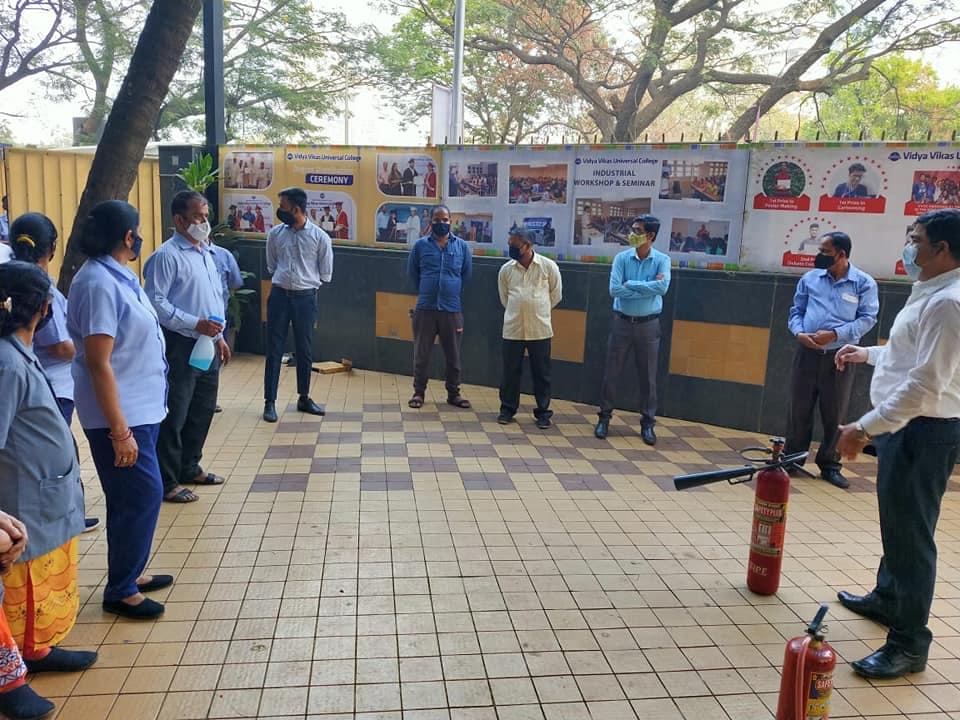 Vidya Vikas Universal Degree College Mumbai Campus photo 8