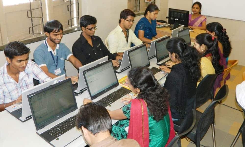 Vidya Vikas Universal Degree College Mumbai Campus photo 12