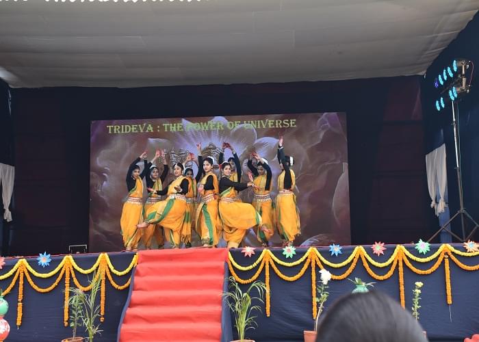 Vindhya Gurukul College Of Pharmacy Mirzapur college photo 6