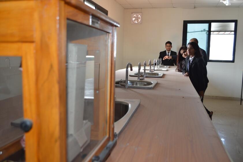 Institute of Media Management, Technology & Agro Sciences Dehradun Lab photo 5