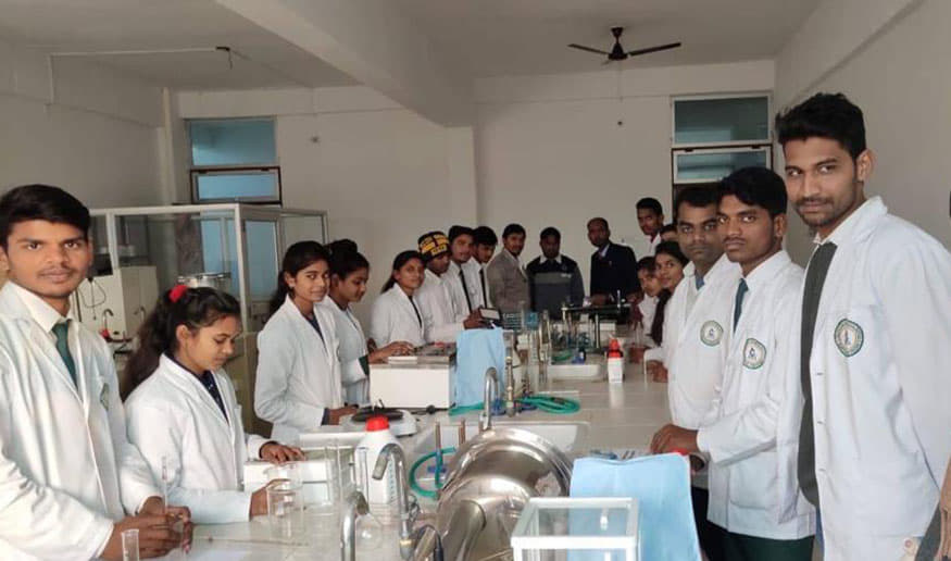 Maa Saraswati Paramedical Institute Ghazipur College photo 13