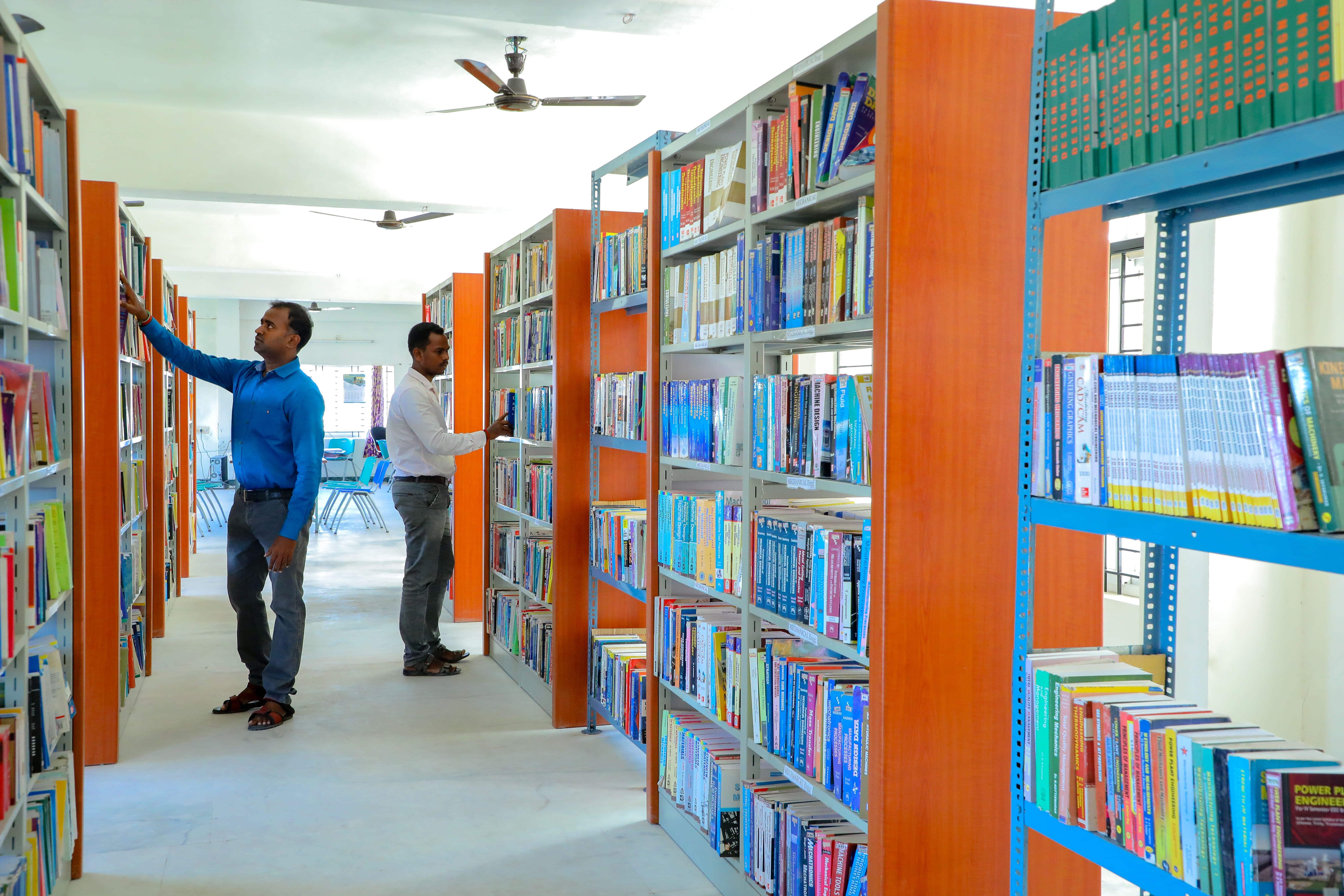 Raak College of Engineering and Technology Pondicherry college photo 3