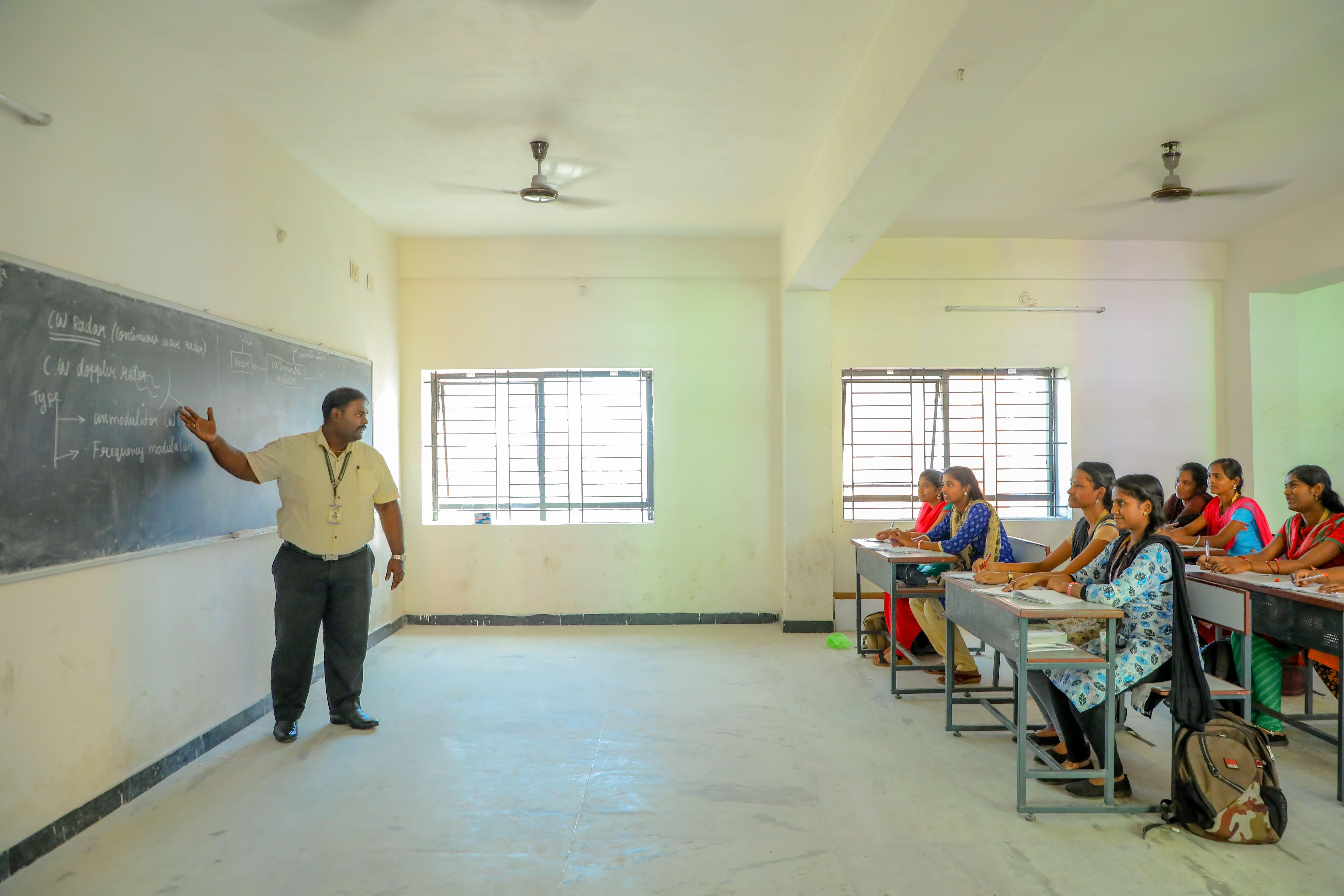 Raak College of Engineering and Technology Pondicherry college photo 6
