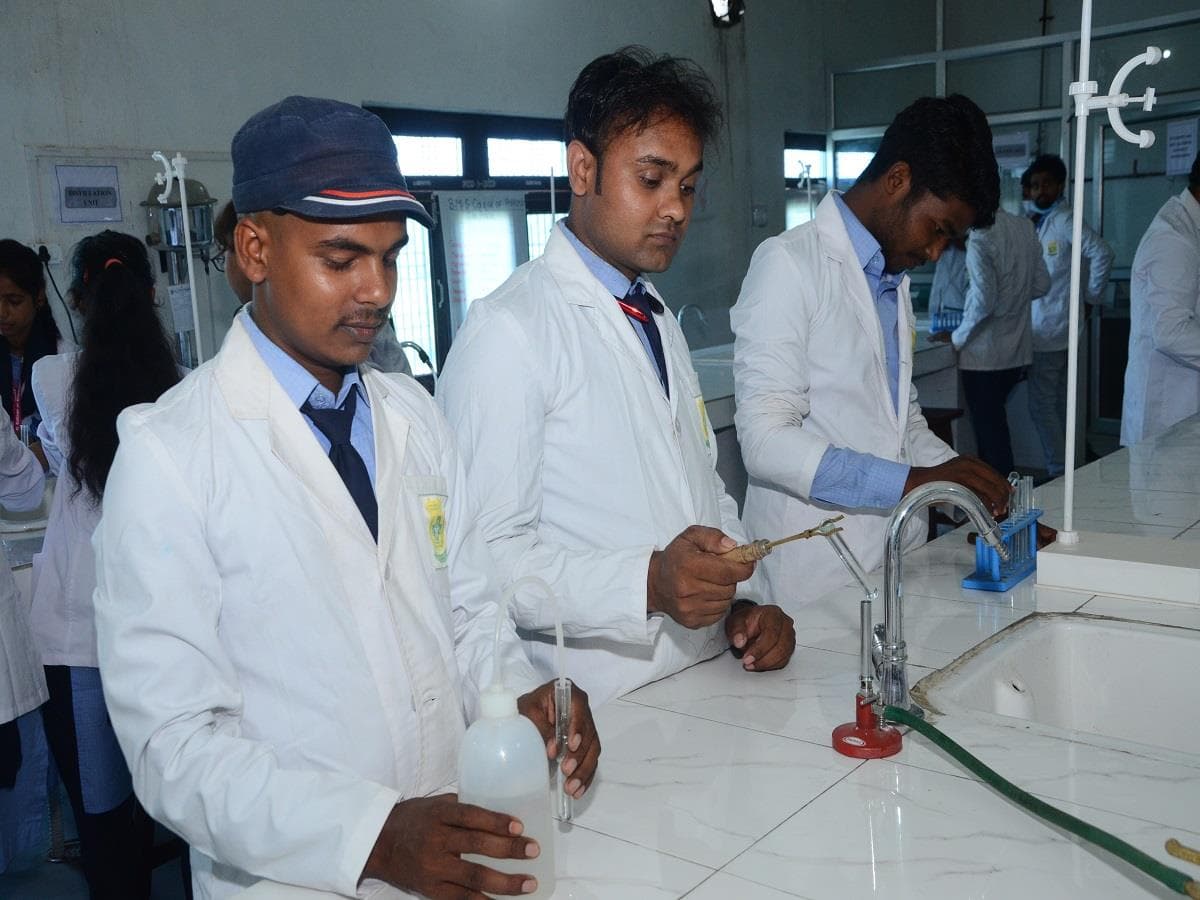 B.M.S College Of Pharmacy Amethi college photo 9