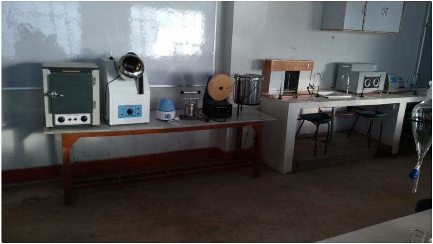 S.J Institute Of Pharmacy Ramaipur Lab photo 5