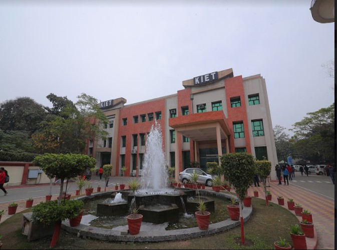 KIET University Infrastructure photo 16