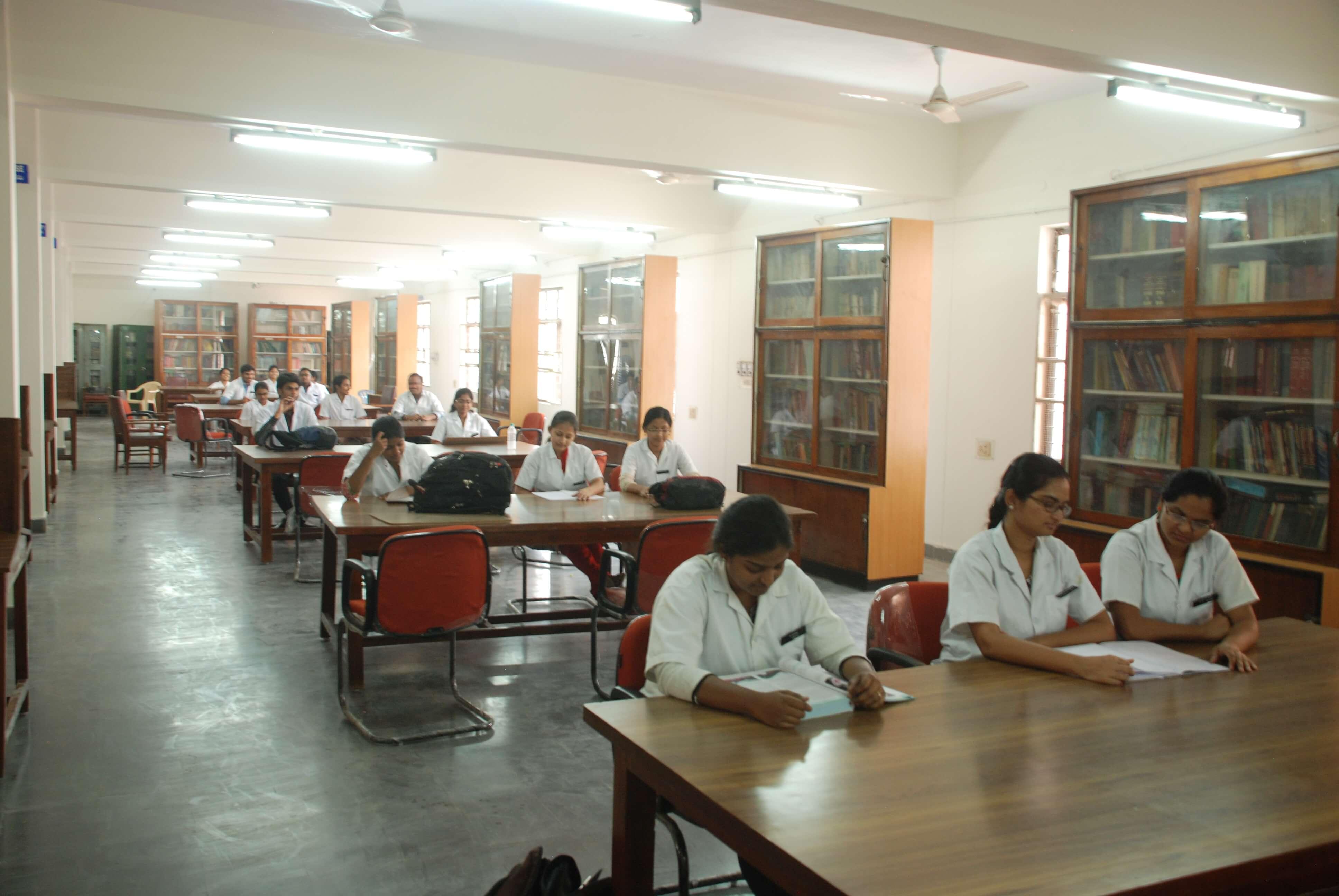 Government Dental College Hyderabad college photo 7