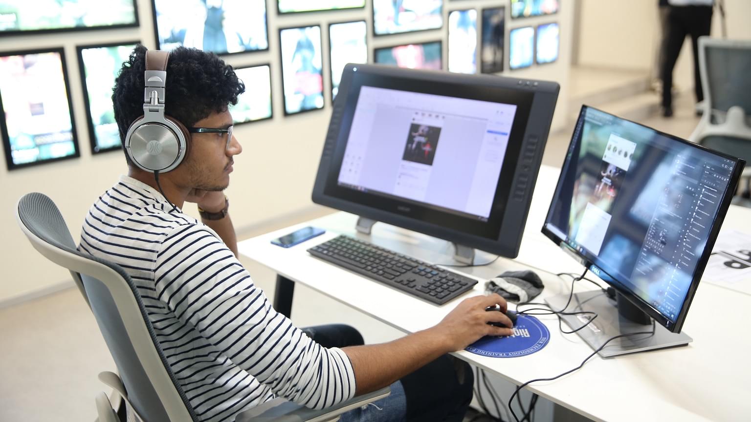 ATLAS SkillTech University Mumbai Infrastructure photo 2